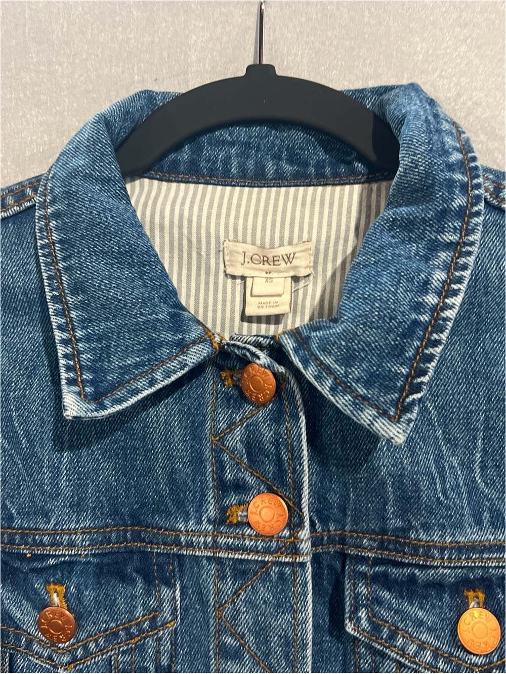 J. Crew Jacket Women’s XS Blue Medium Wash Cotton Preppy Classic Denim G7058 - Picture 11 of 14